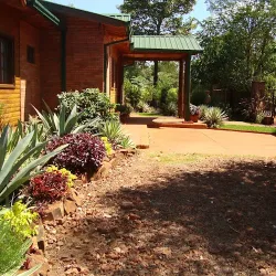 Negocio Toucan Lodge Iguazu Falls