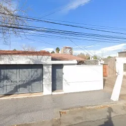 Negocio Triasico Hostel