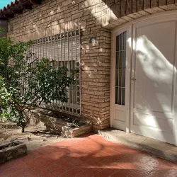 Viví San Rafael - Casa Céntrica Con Cochera