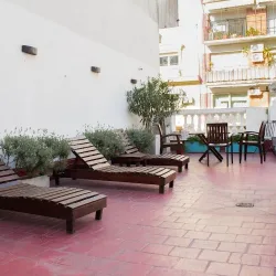 Voyage Recoleta Hostel