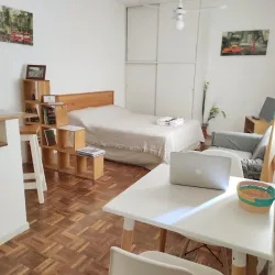 Negocio Vuelta de Obligado Apartment